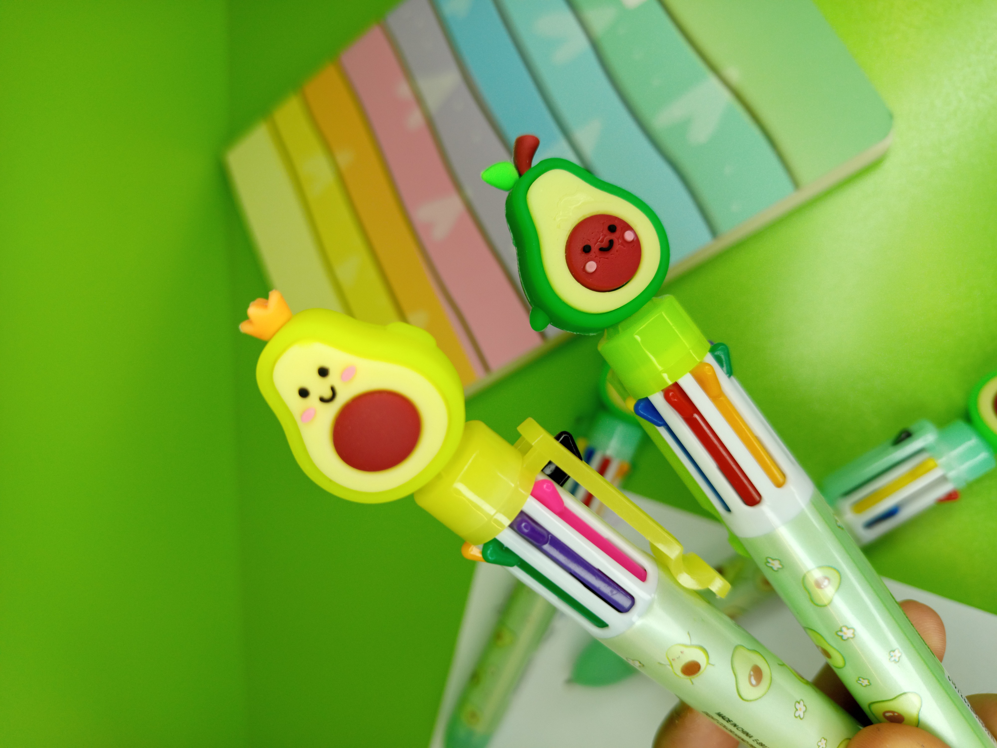 خودکار ۶رنگ آووکادو