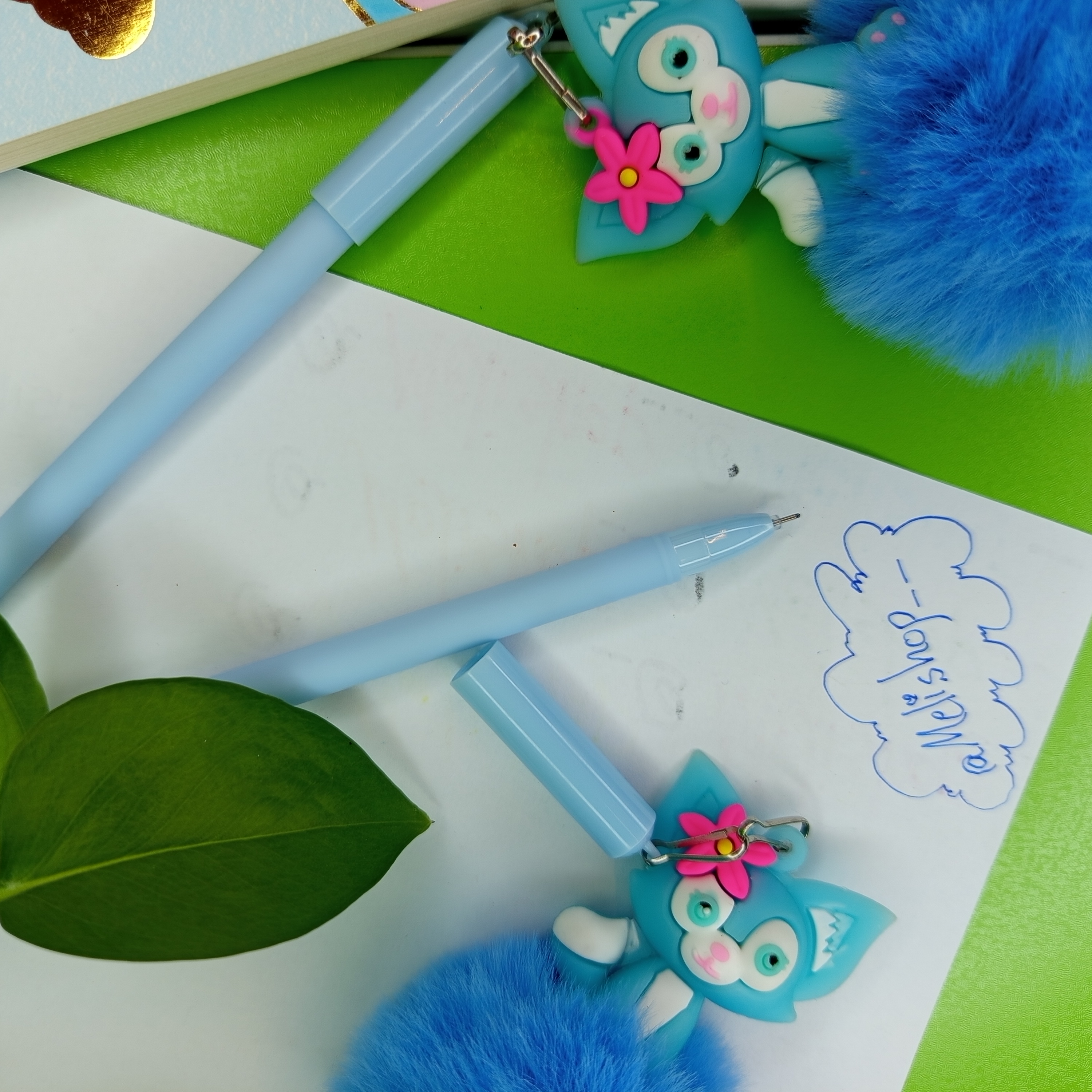 روان نویس گربه آبی